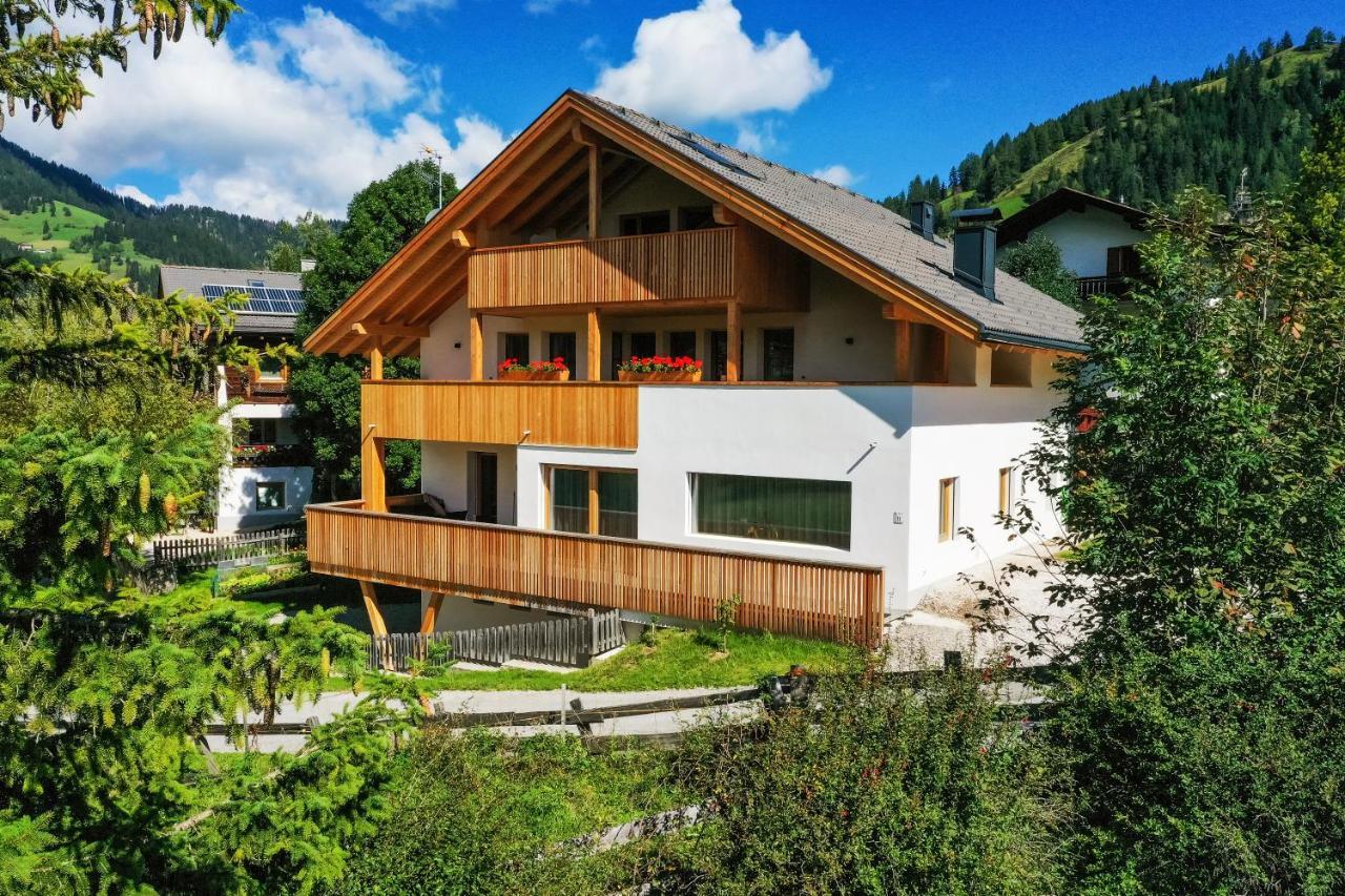 Editlodge "Dessot" Badia  Exterior photo